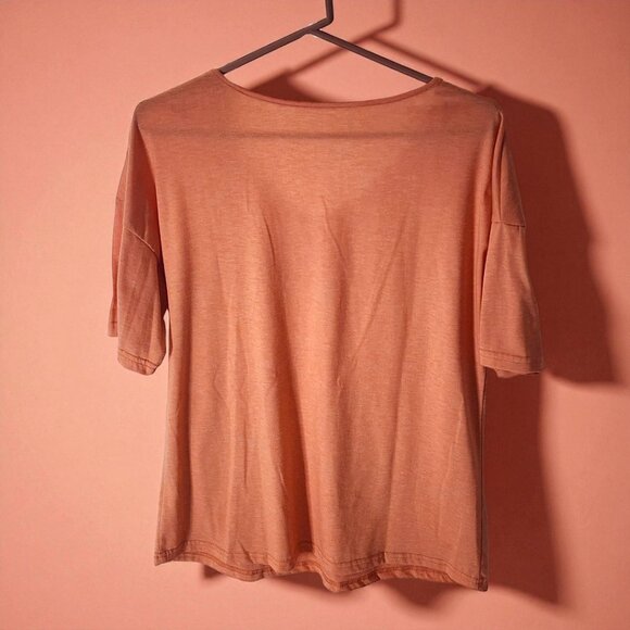 Creamsicle V-Neck Stretch Tee – Lightweight Knit Short Sleeve Top, Size Large - Picture 3 of 8